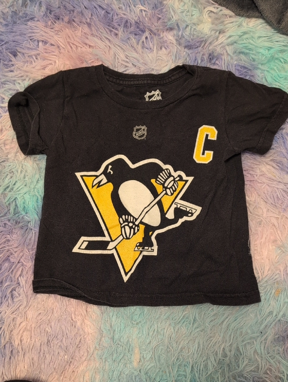 NHL Black and Yellow Penguins Logo Kids Short Sleeve Tee